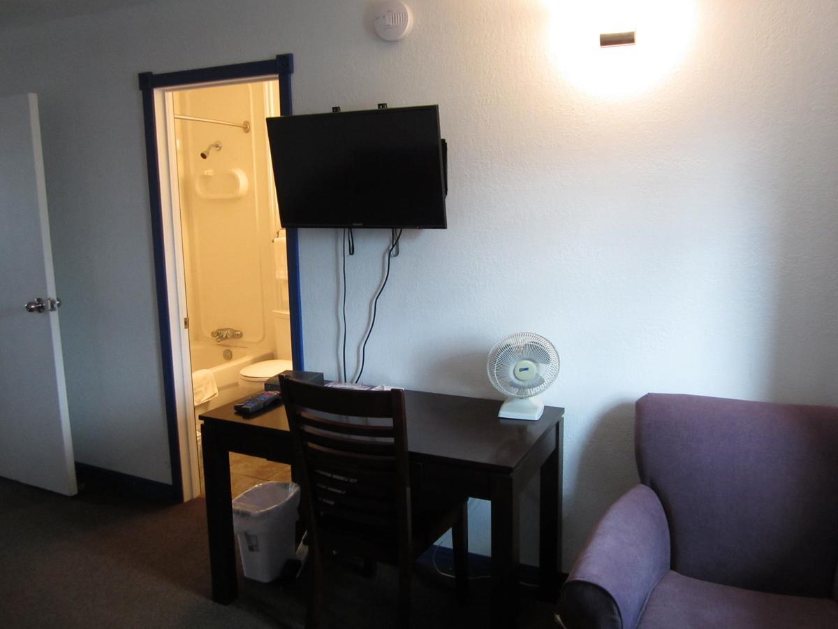 Nisutlin Trading Post Motel Teslin Camera foto